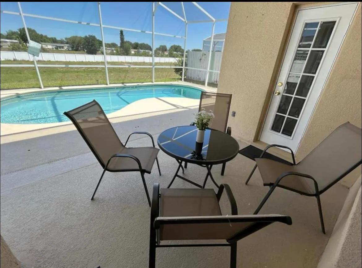 Chic Villa 4 Bedroom 3 Bath With Pool & Game Room Davenport United States