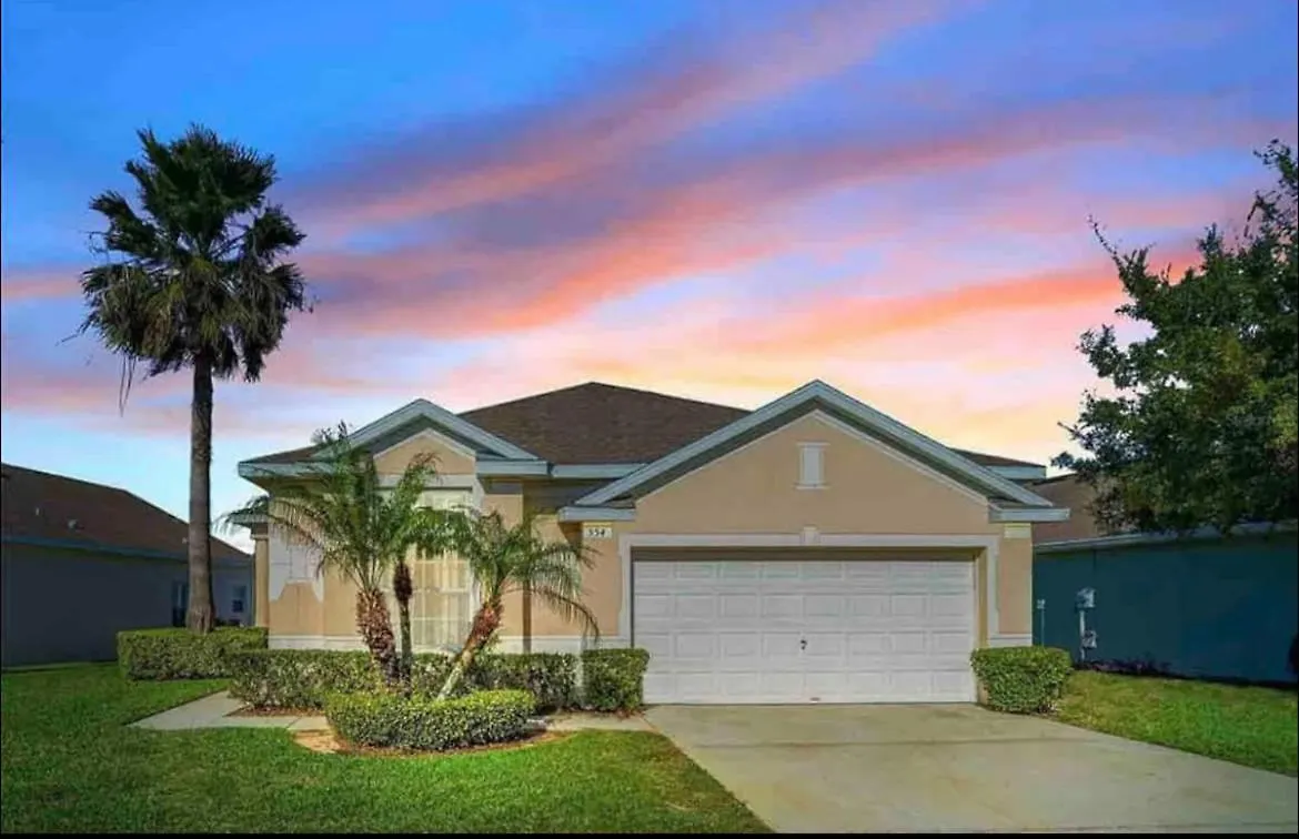 Chic Villa 4 Bedroom 3 Bath With Pool & Game Room Davenport
